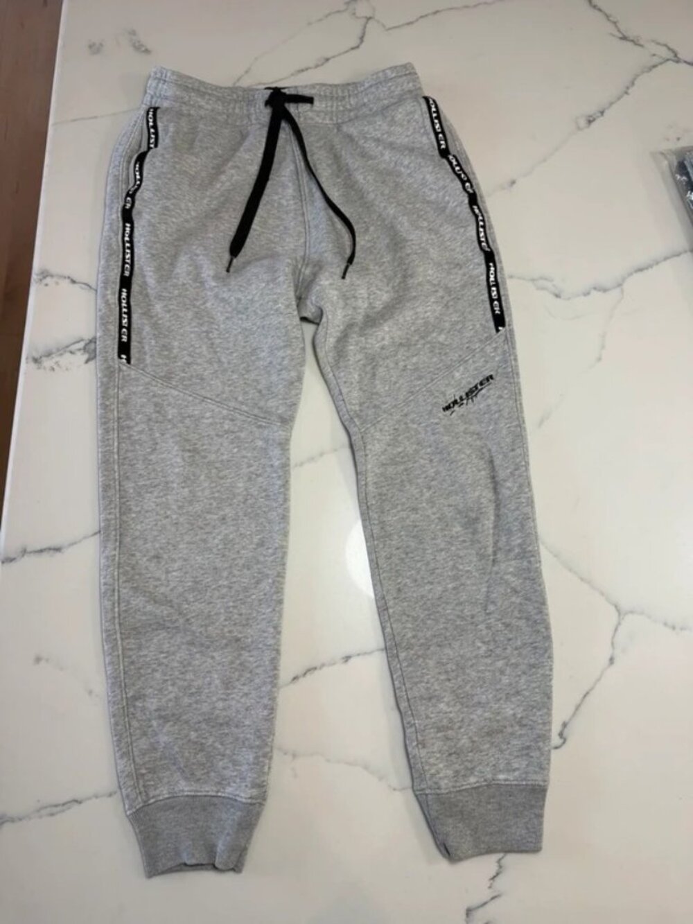Hollister Gray Logo Tape Jogger Sweatpants XS (Mens)